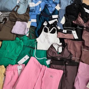 Alo Yoga Clothing Pallets – Premium Activewear Wholesale