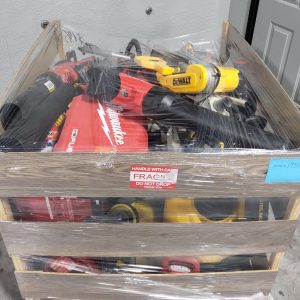 MILWAUKEE & DEWALT PALLET – LOT ID: 020525 100% Tested and Working (WITH BATTERIES AND CHARGERS)